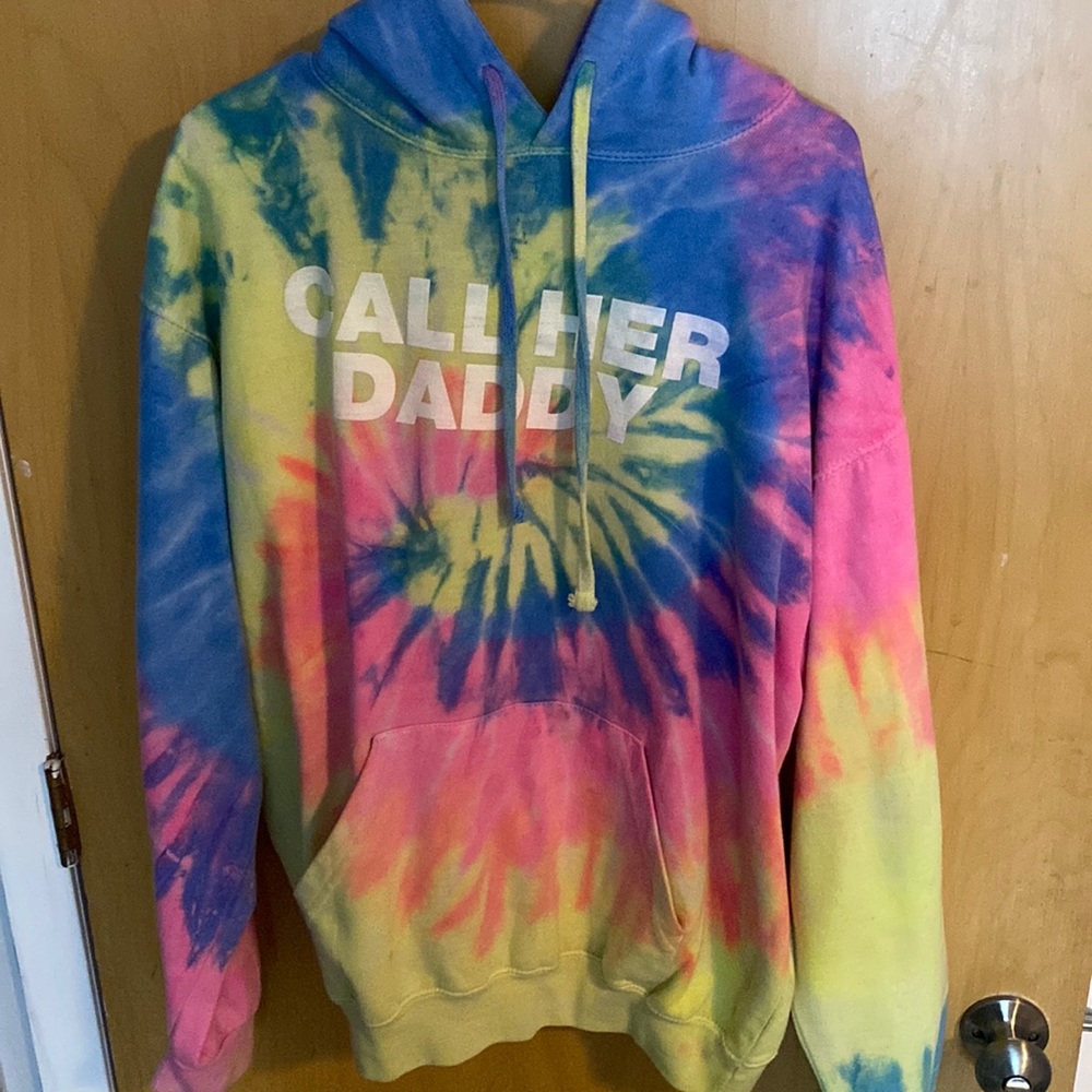 CALL HER DADDY OVERSIZED HOODIE